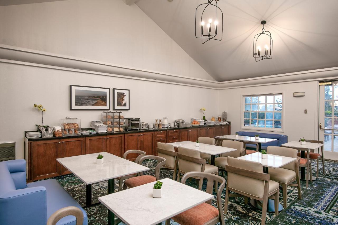 Half Moon Bay Lodge Εξωτερικό φωτογραφία